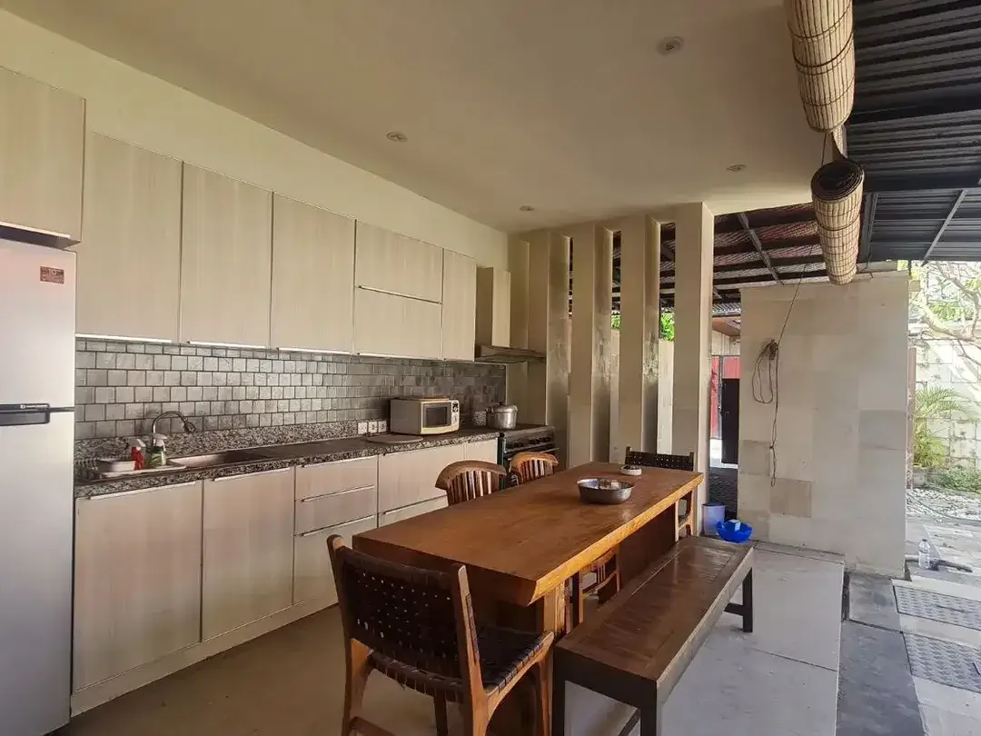 VILLA BAGUS DI SANUR – LOKASI STRATEGIS! - Image 3 of 10