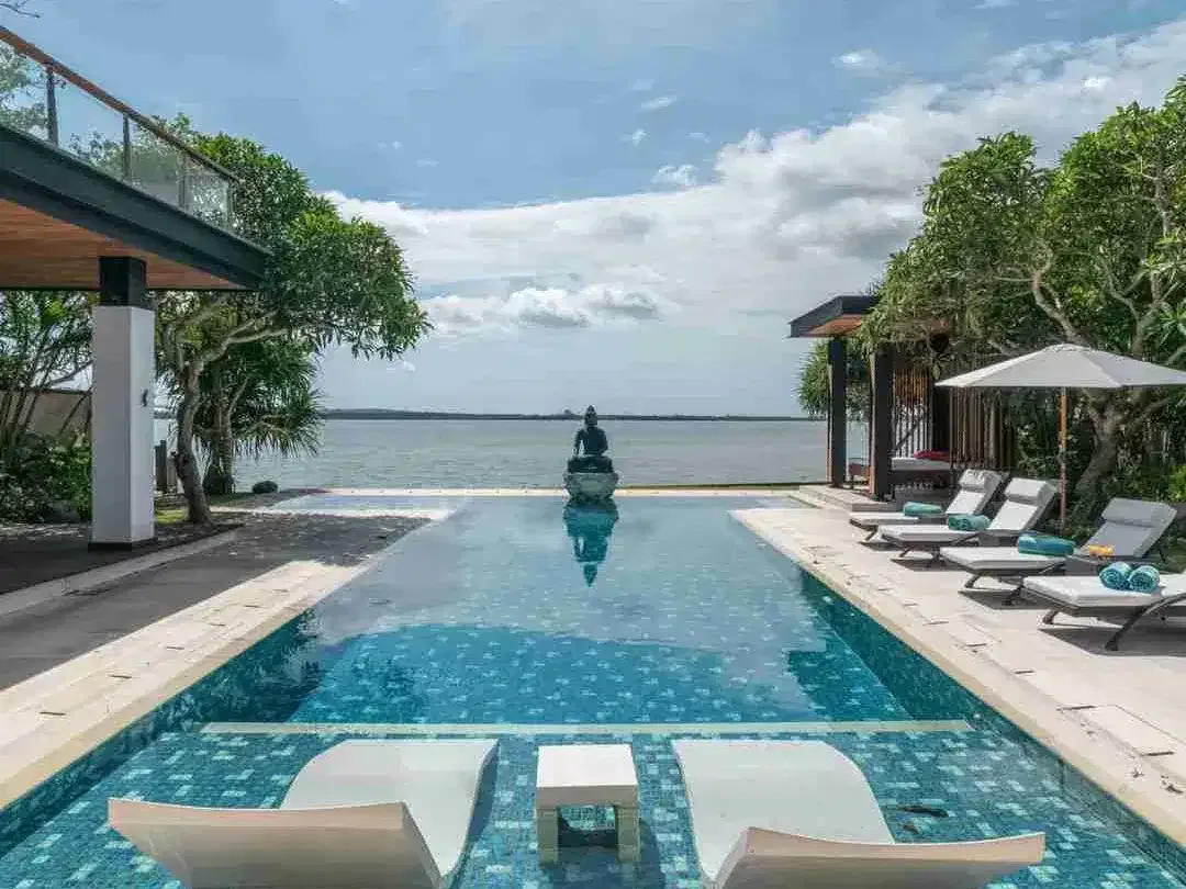 villa los pantai nusa dua Kuta Selatan Badung Bali - Image 1 of 8