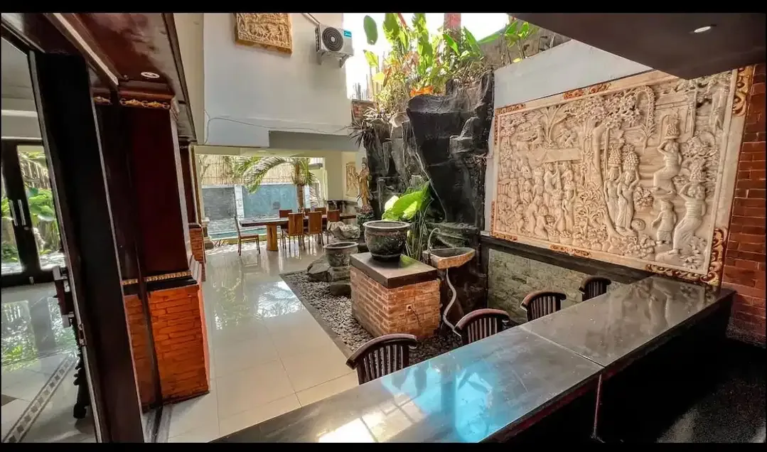Villa Cantik 6 Bedroom Sanur Denpasar Bali - Image 1 of 10