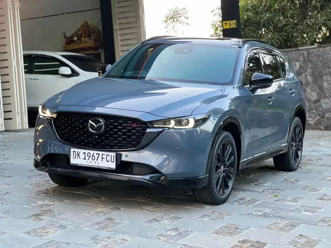 Mazda CX5 Kuro 2022 - Image 2 of 8