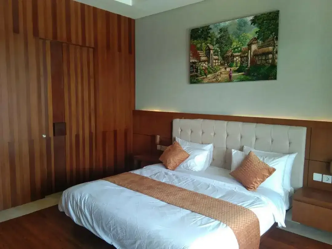 Luxurious Beachfront Lifestyle Villa - Freehold, Nusa Dua - Image 2 of 10