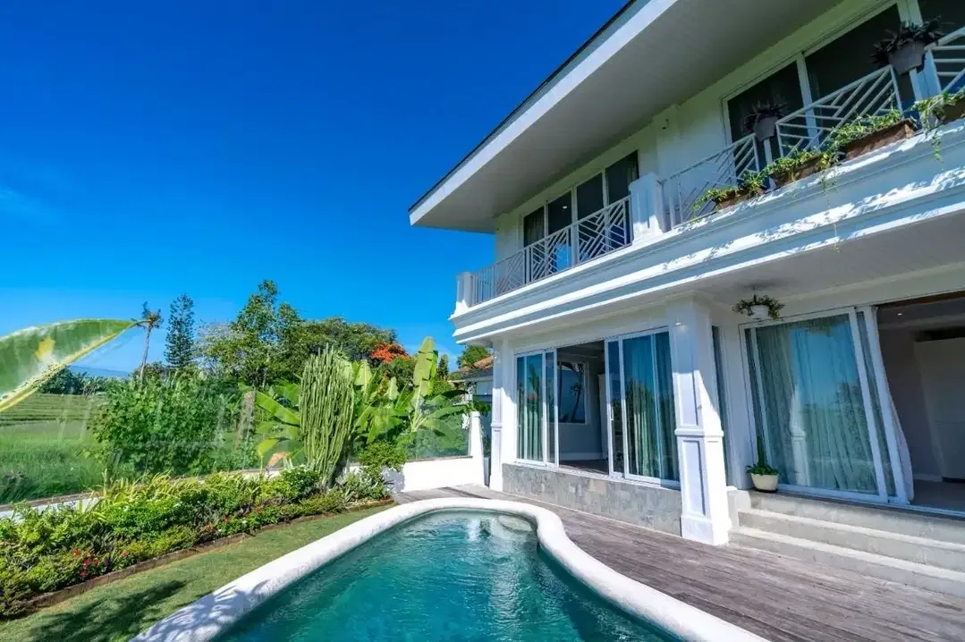 DIJUAL VILLA DI CANGGU DEKAT ATLAS - Image 1 of 10