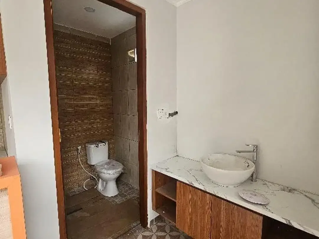 villa for rent brand new in padonan canggu - Image 8 of 10