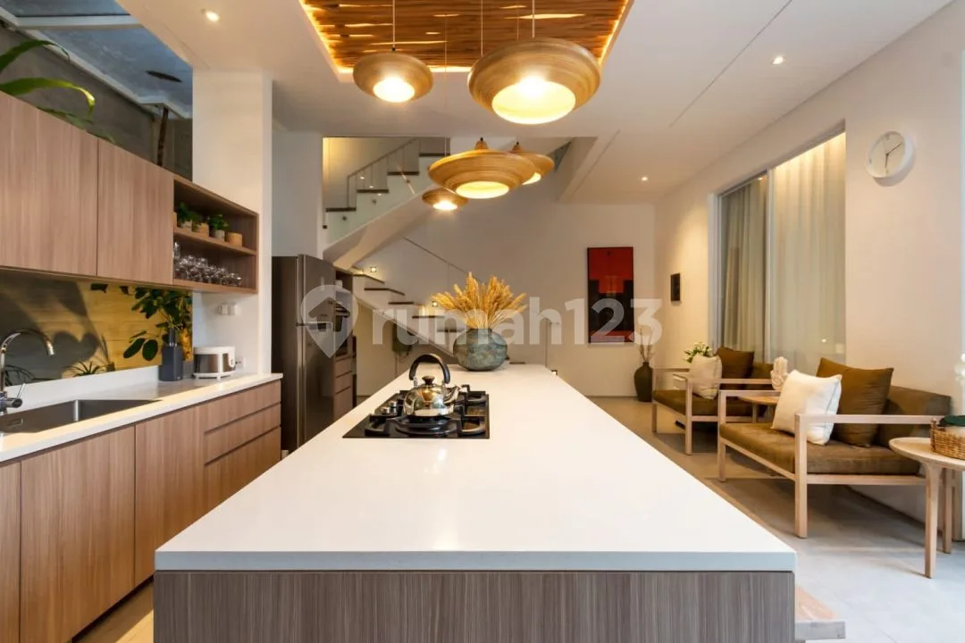 Walking Distance To The Beach - Villa Petitenget Seminyak - Image 3 of 4