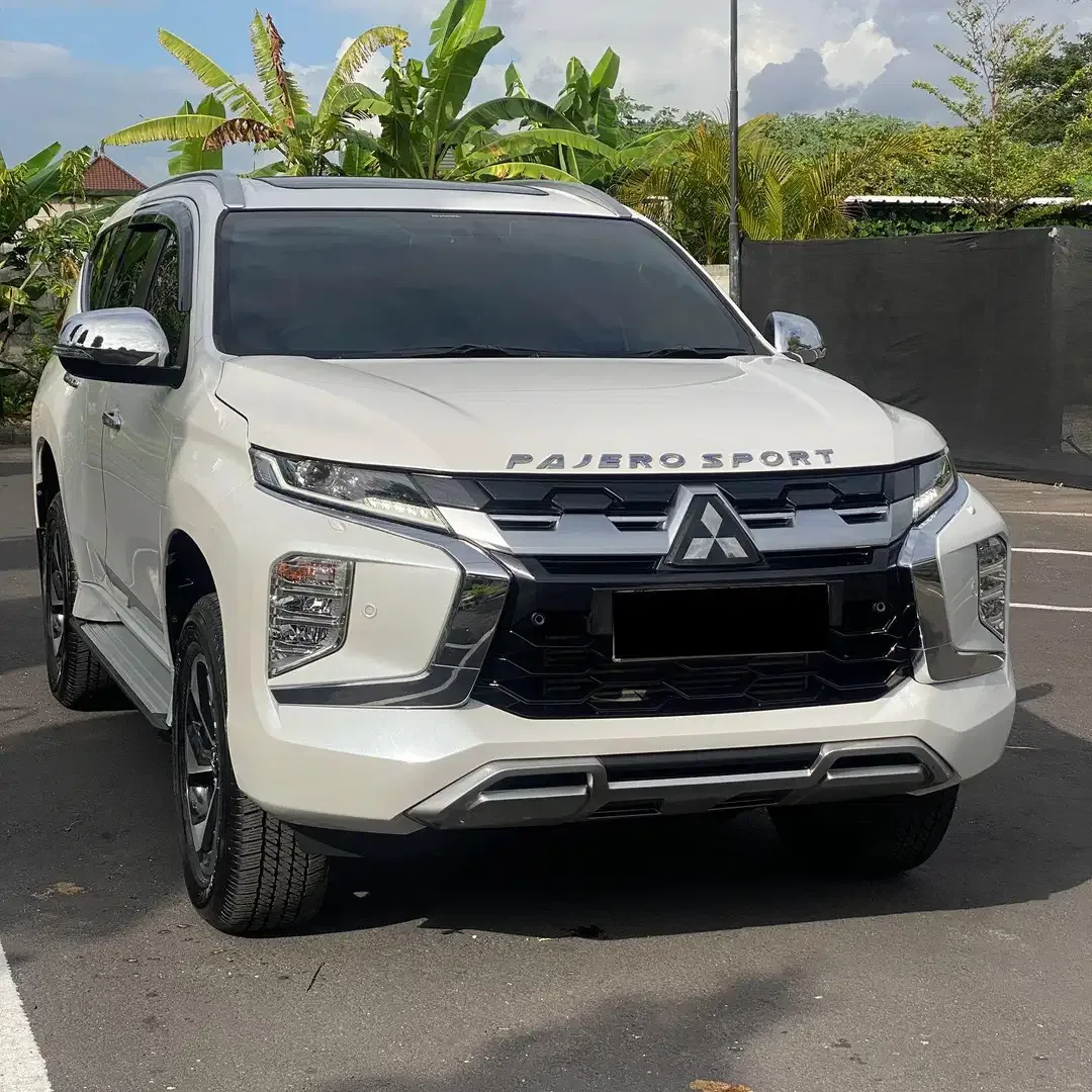 Mitsubishi Pajero Sport Dakar 2.4 AT - 2024 - Image 3 of 9