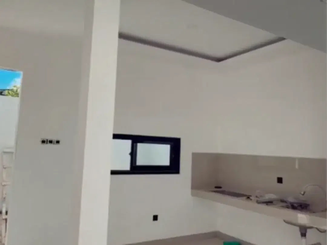 Rumah Konsep Villa + Rooftop Dijual di Jimbaran Dekat Goa Gong - Image 10 of 10