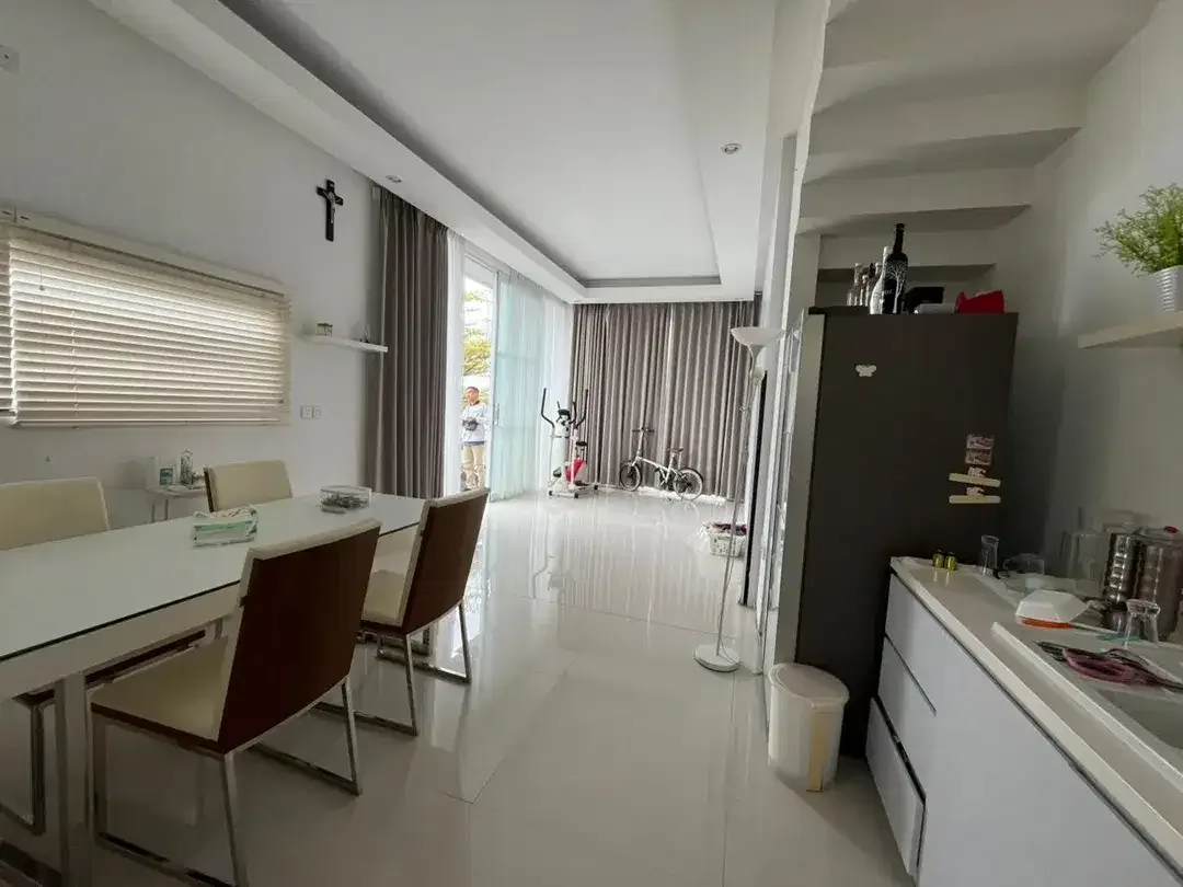 DI JUAL RUMAH DI JIMBARAN BALI OCEAN VIEW - Image 7 of 10