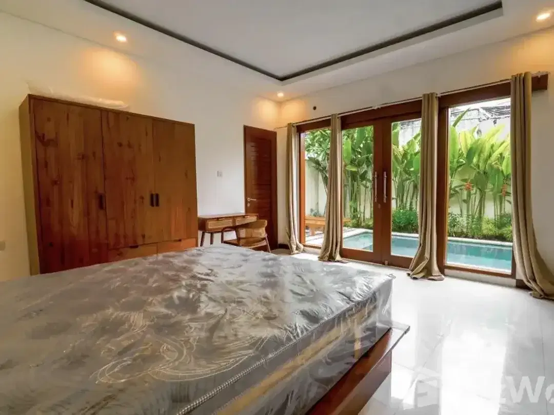 3 Bedroom Villa for rent in Kerobokan, Bali - Image 6 of 10