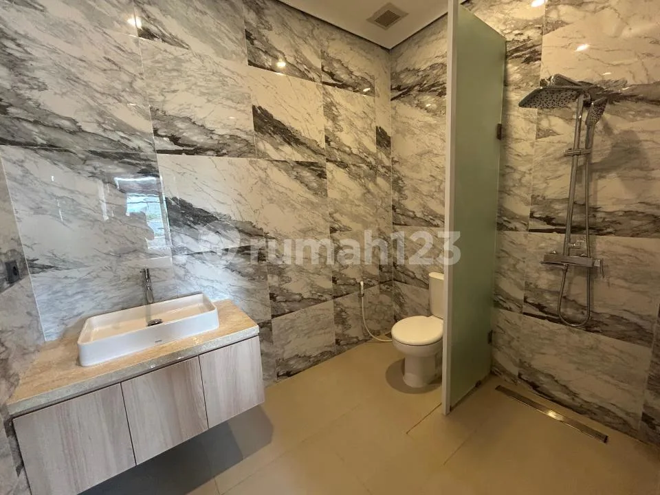 Villa Jual Lokasi Jimbaran - Image 2 of 4