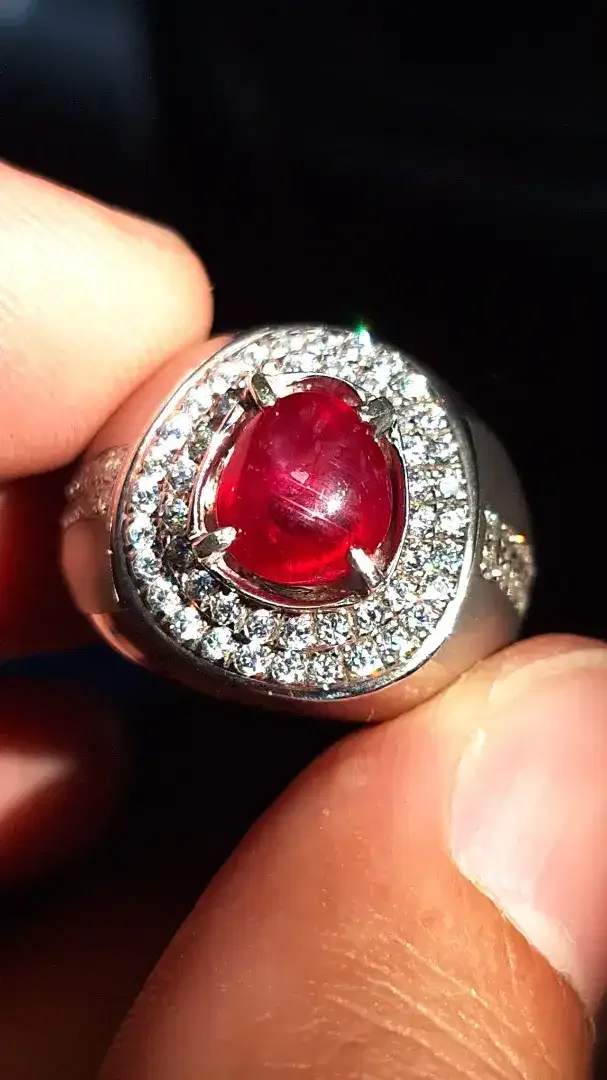 Ruby star red pigeon blood - Image 4 of 4