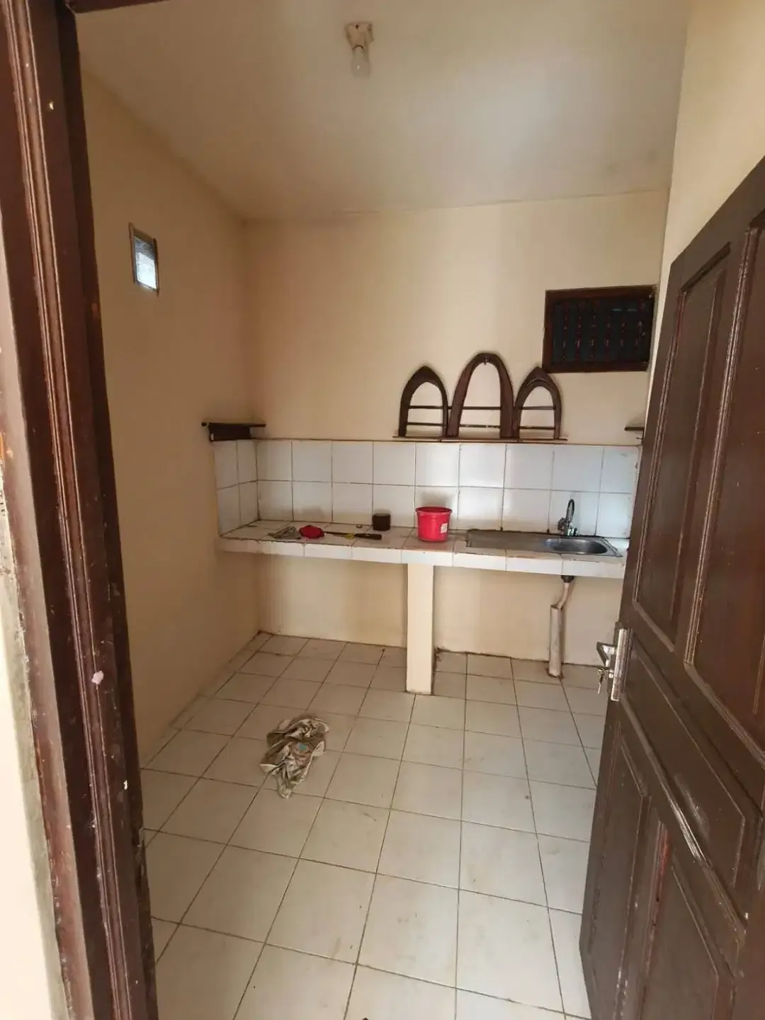 Rumah Kontrakan Tahunan di Sanur Denpasar Selatan – Rp27 Juta/Tahun - Image 4 of 5