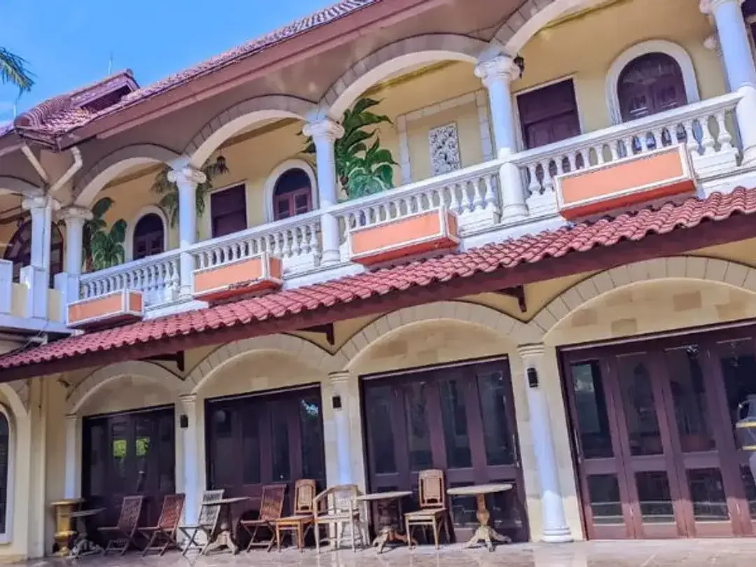 VILLA SPANISH STYLE DI DUKUH INDAH UMALAS KEROBOKAN BADUNG - Image 1 of 10