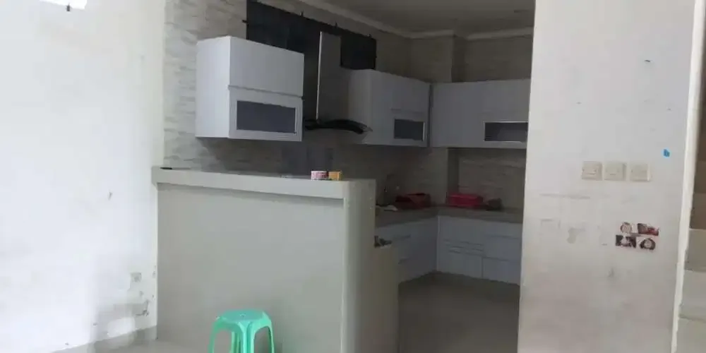 RUMAH DUA LANTAI MINIMALIS LOKASI TABANAN - Image 2 of 10