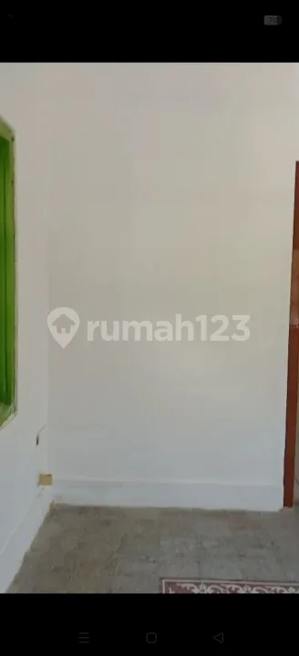 Dikontrakan Rumah Pusat Kota Karangasem Cocok untuk Kantor dan Tempat Tinggal - Image 2 of 4