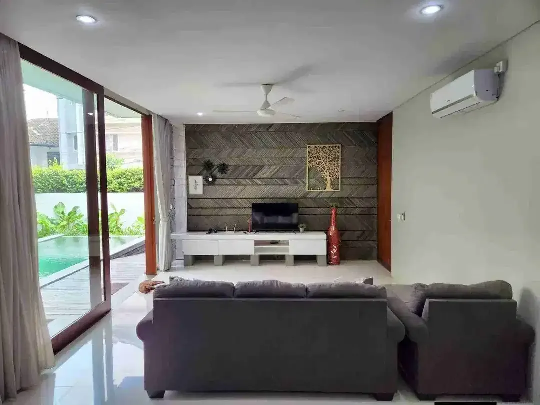 dijual villa kawasan one gate dekat Asian internasional scool taman Rama purigading jimbaran - Image 9 of 10