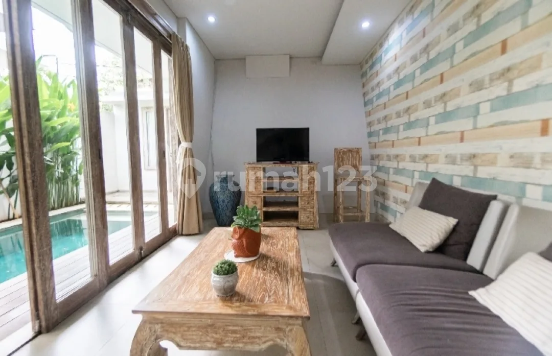 Villa 3 Lantai Full Furnish di Seminyak, Private Pool - Image 4 of 4