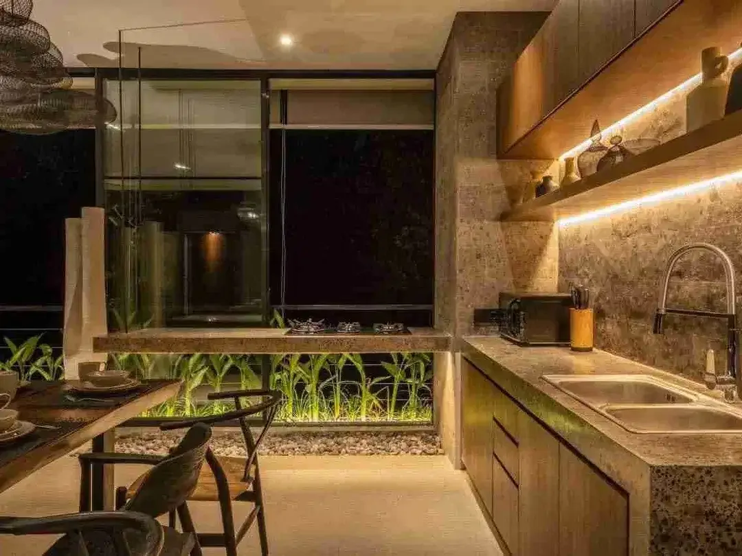 Villa Mewah Modern 4 Menit ke Pantai Berawa Canggu - Image 3 of 10