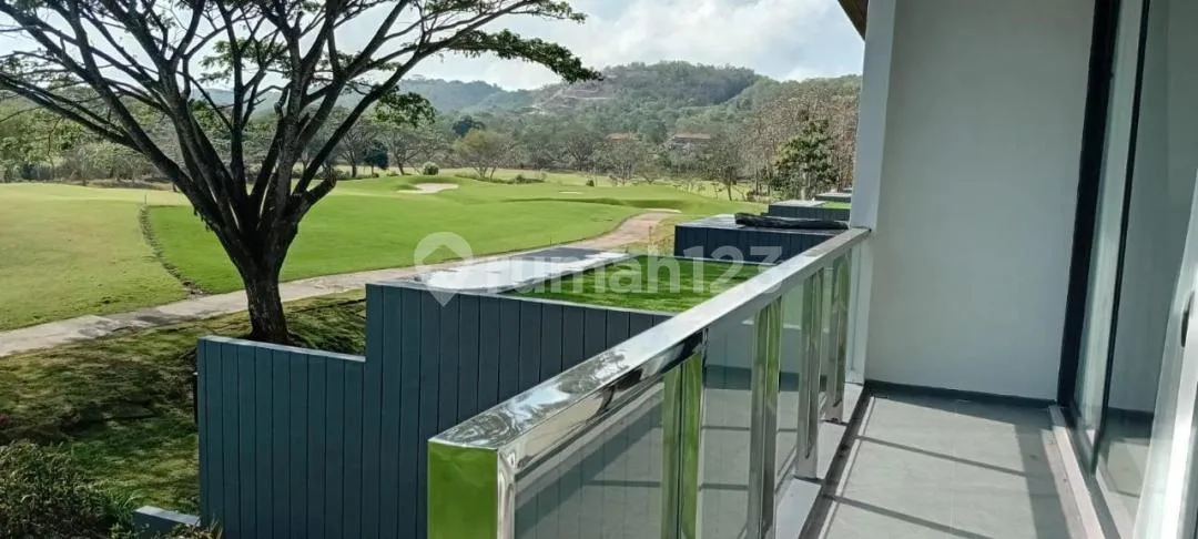 Villa Luxury 3Br Private Pool Golf View di Pecatu Fully Furnished - Image 1 of 4