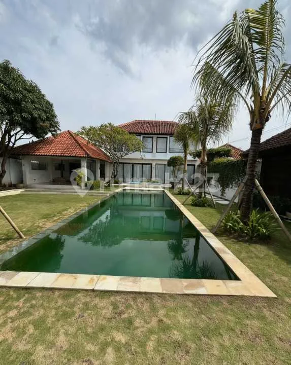 Disewakan Villa 4Br di Sanur - Image 2 of 4