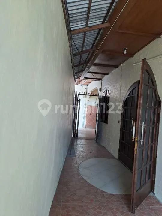 Rumah Mewah Ala Eropa di Jantung Denpasar - LT 400 MÂ², Prestisius, Langka & Siap Huni! Hanya 5 M! - Image 4 of 4