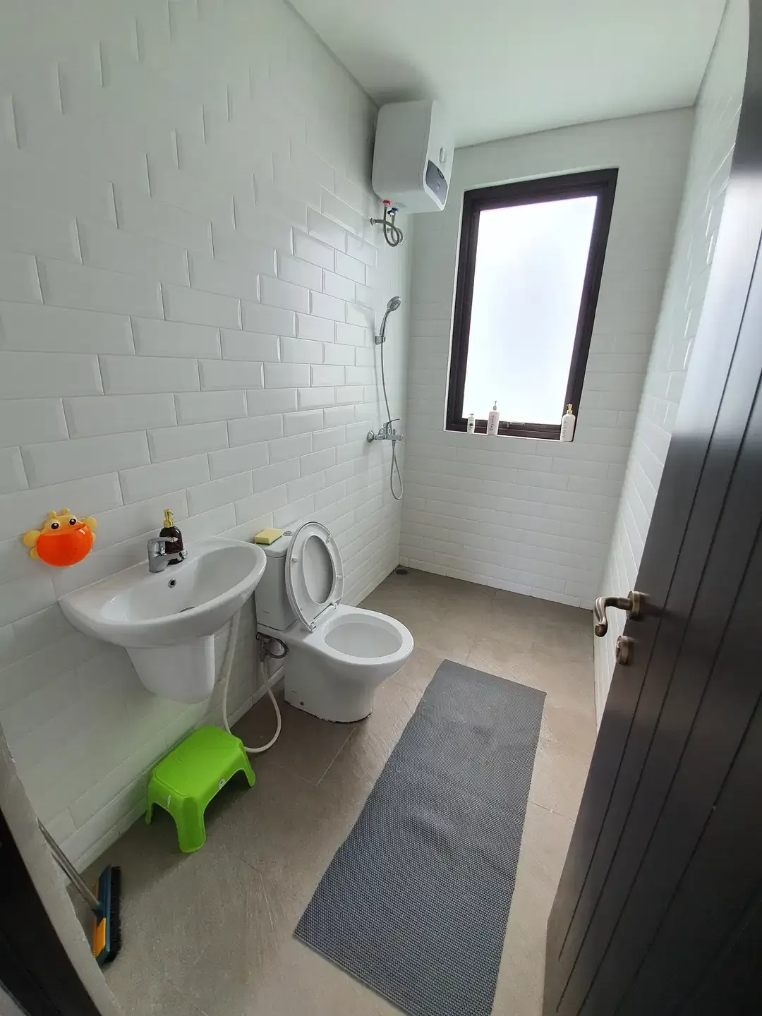 FOR RENT RUMAH 3 BR CLUSTER WITH CLUB HOUSE DI JIMBARAN - Image 5 of 9