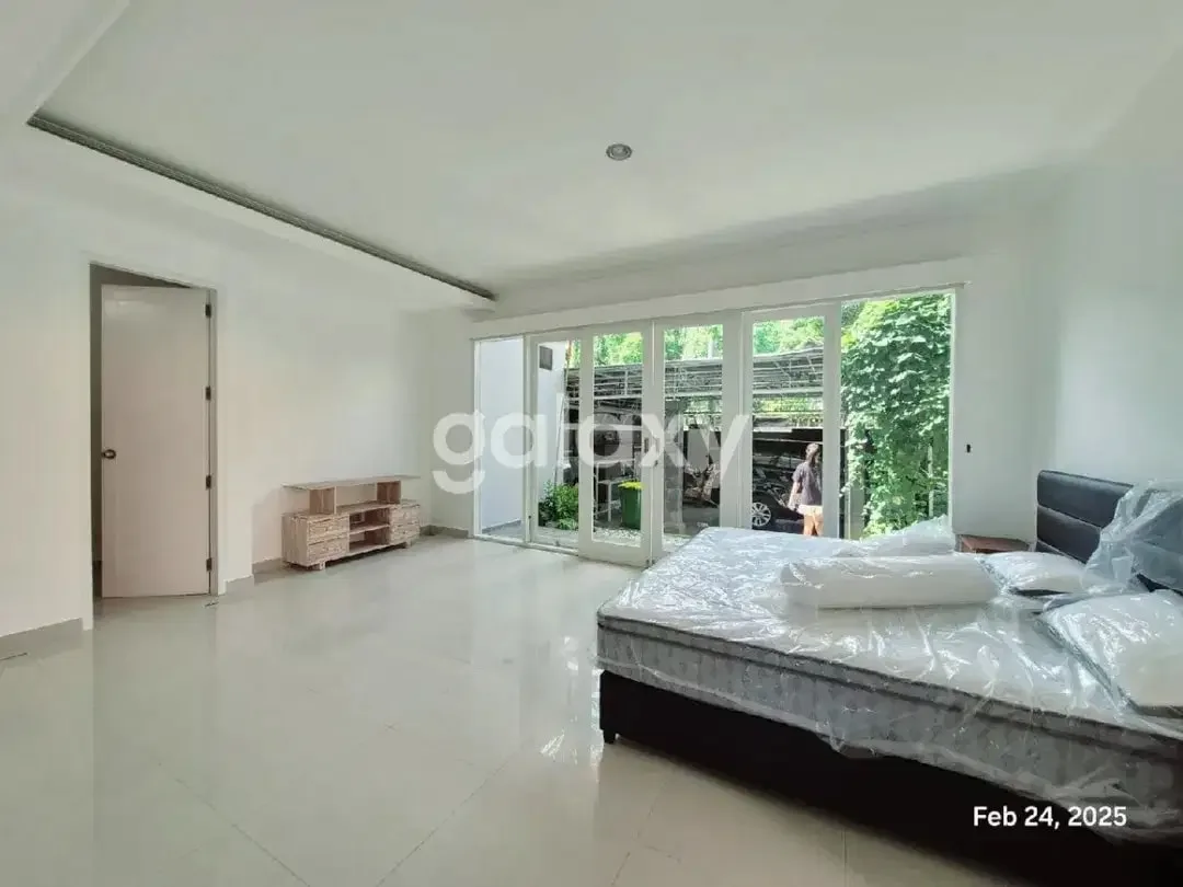 RUMAH SEMI VILLA DI CEMPAKA BIRU BULUH INDAH DENPASAR, BALI - Image 5 of 10