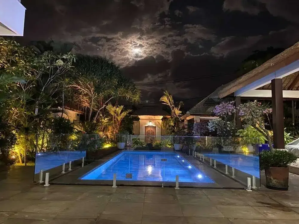 DIJUAL LUXURY MODERN VILLA LOKASI JIMBARAN - Image 9 of 10