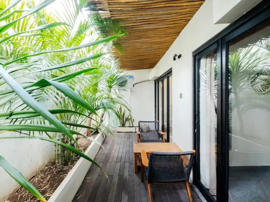 Luxury 3BR Villa + 1 Bungalow + Pool – Prime Location in Kerobokan - Image 7 of 8