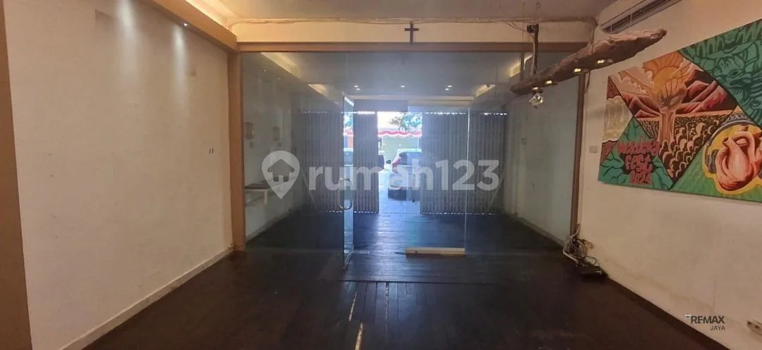 Ruko 3 Lantai Dijual di Genteng Biru, Denpasar Barat - Image 3 of 4