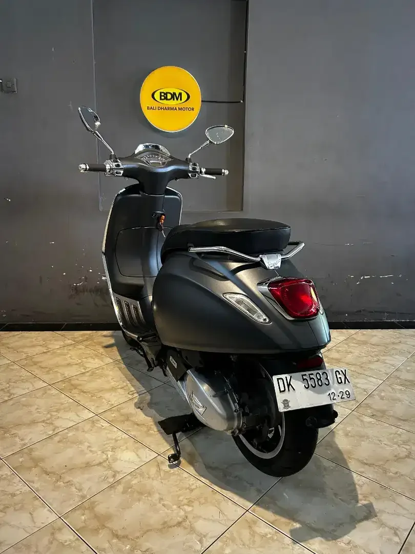 DP 500k / BUNGA MENURUN 2% / PIAGGIO VESPA SPRINT TAHUN 2019 - Image 5 of 7