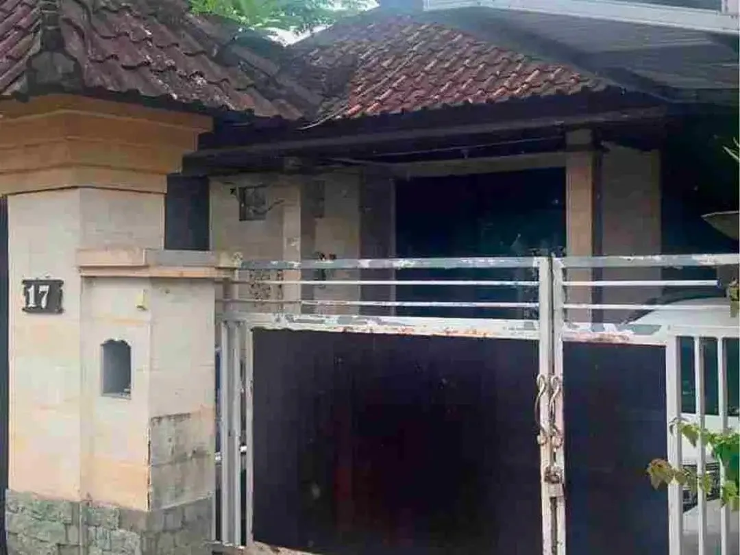 Buc Rumah Cantik 225M2 Cekomaria Peguyangan Dkt Pasar, Mall Living - Image 6 of 7