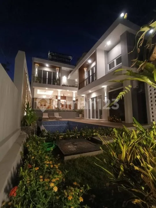 Villa Arimbi No 4 Full Furnished Pool View Laut Strategis Ungasan - Image 2 of 4