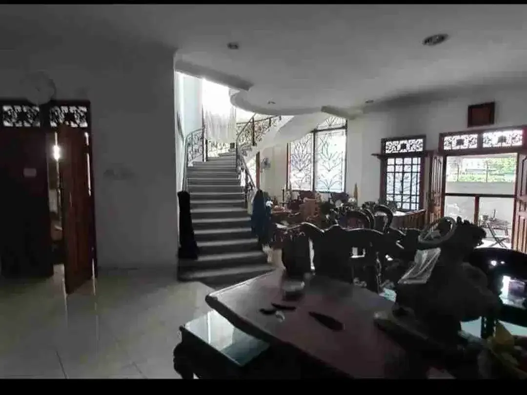 jual tanah dan bagunan 8,4 are di Jln Bajataki gatsu Barat Denpasar - Image 6 of 9