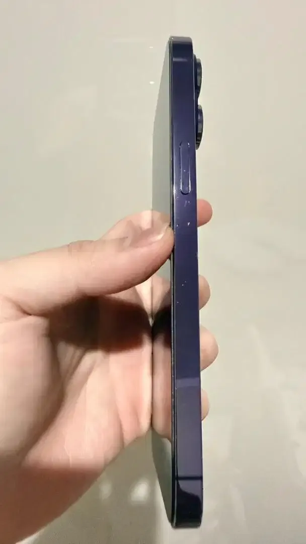 Apple iphone 14 pro max 256 tangan pertama dari launching - Image 2 of 7
