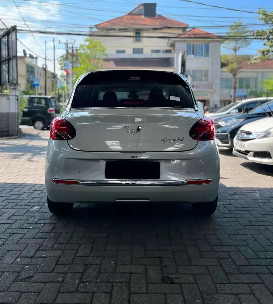 Wuling Binguo EV 2024 Coklat muda A/T - Image 4 of 7