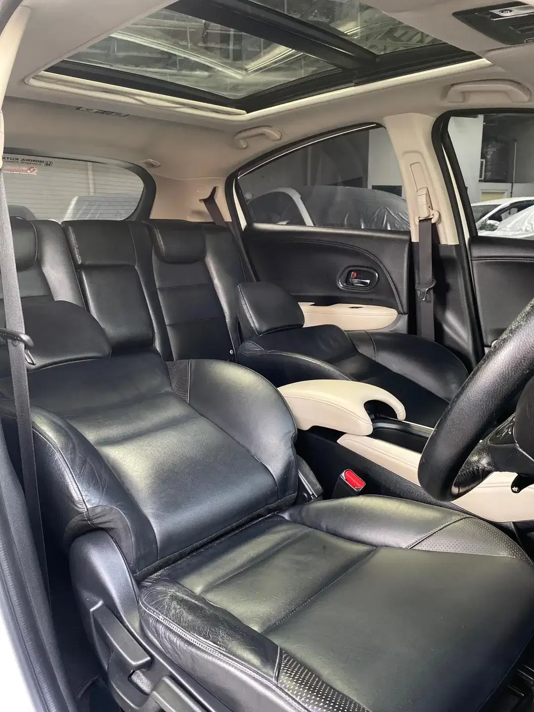 HRV Prestige 1.8 CVT 2018 - Image 8 of 10