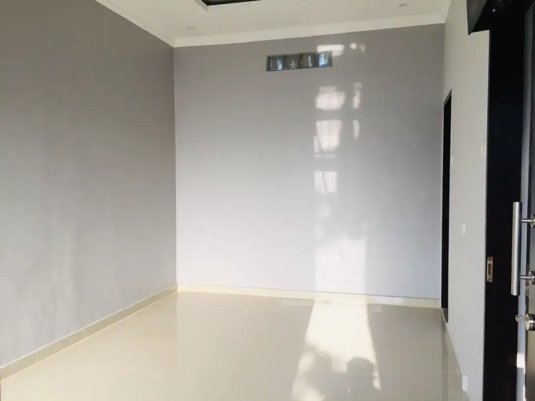 Dijual Cepat Rumah Minimalis 2 Lantai + Rooftop di Taman Giri Mumbul - Image 7 of 10