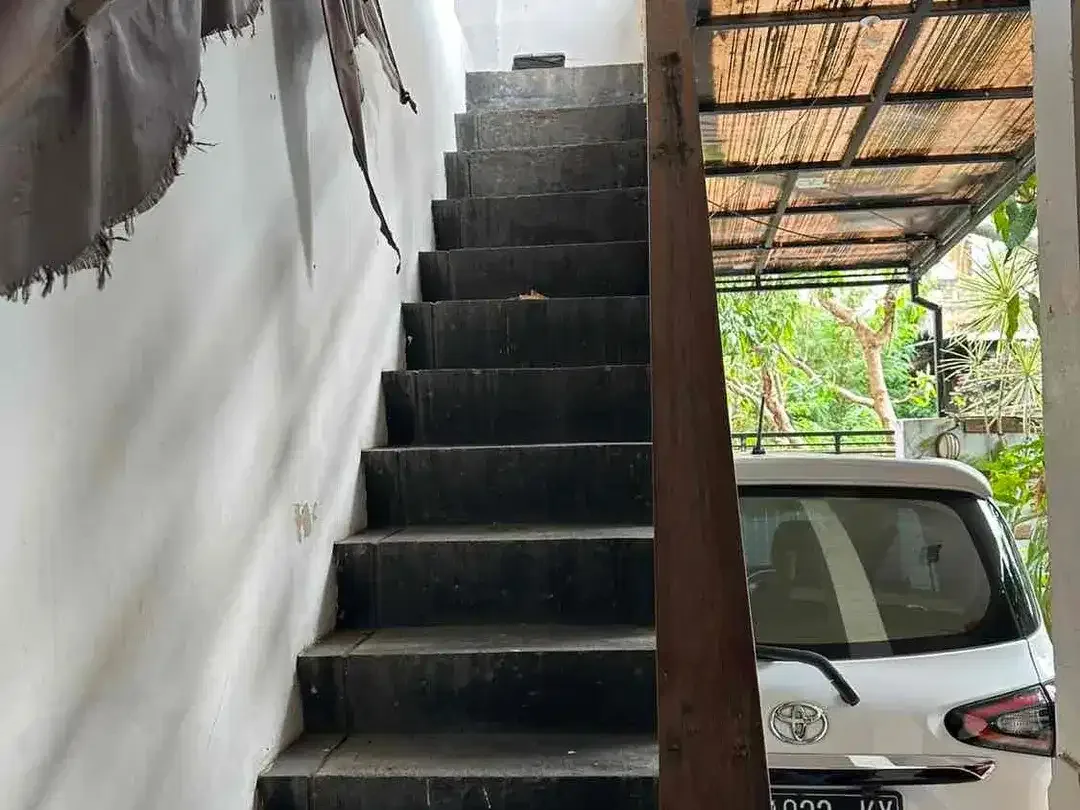 Rumah MURAH 2 Lantai dekat Kantor Imigrasi Jimbaran - Image 8 of 9