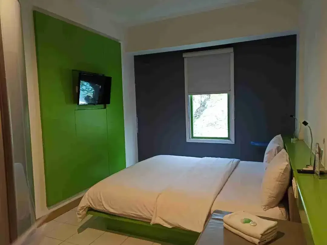 Dijual Via Lelang Hotel Jalan Surapati ( Kompleks Singaraja Square) Kel Kampung Baru Buleleng Bali - Image 8 of 9