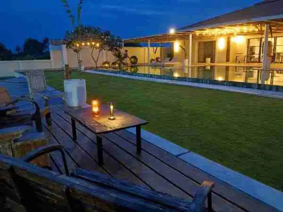 DIJUAL / FREEHOLD / LEASEHOLD : Modern Luxury 5 Bed, Jl. Pantai Nyanyi, Kediri, Tabanan, Bali - Image 7 of 10