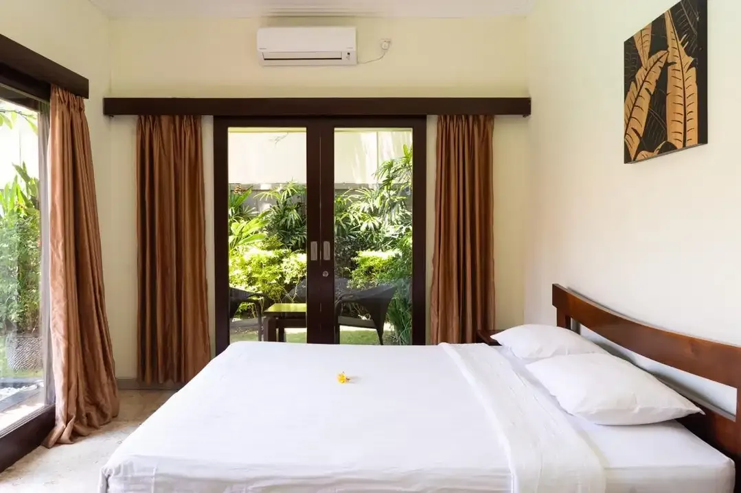 FOR SALE COZY 3 BR VILLA FOR SALE IN SEMINYAK-BALI - Image 10 of 10