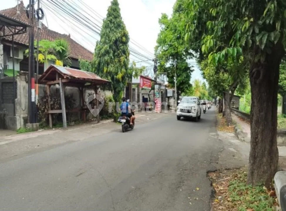 615MÂ² di Jl. Laksamana - Kios + Rumah, Bisnis di Depan, Hidup Nyaman di Belakang! - Image 4 of 4