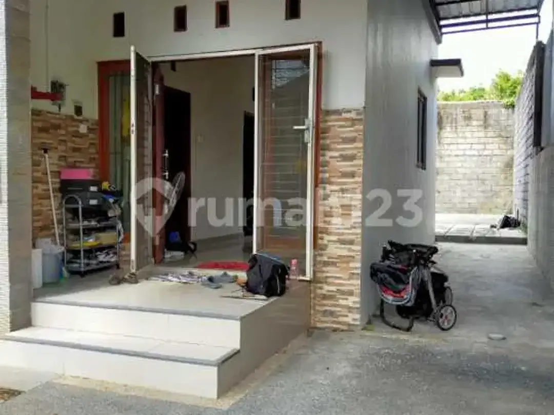 Dijual Cepat Rumah Minimalis Sederhana Taman Griya - Image 3 of 10