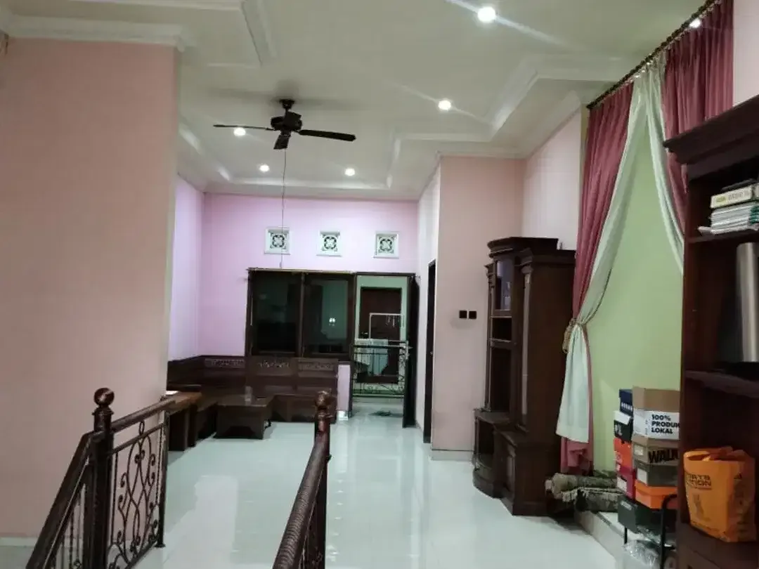 Rumah Minimalis Harga Sangat Terjangkau Area Strategis Pusat Kota - Image 2 of 10