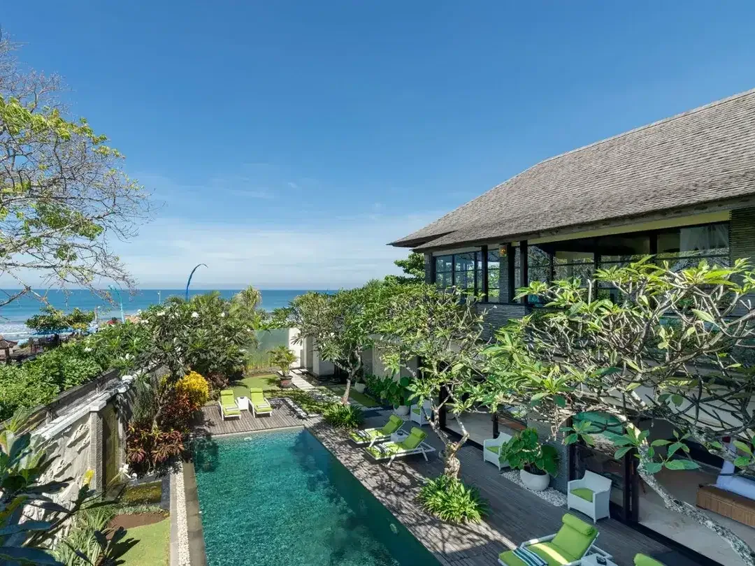 Villa Luxury Balinese Modern Pantai Batu Belig Seminyak Badung Bali - Image 2 of 10