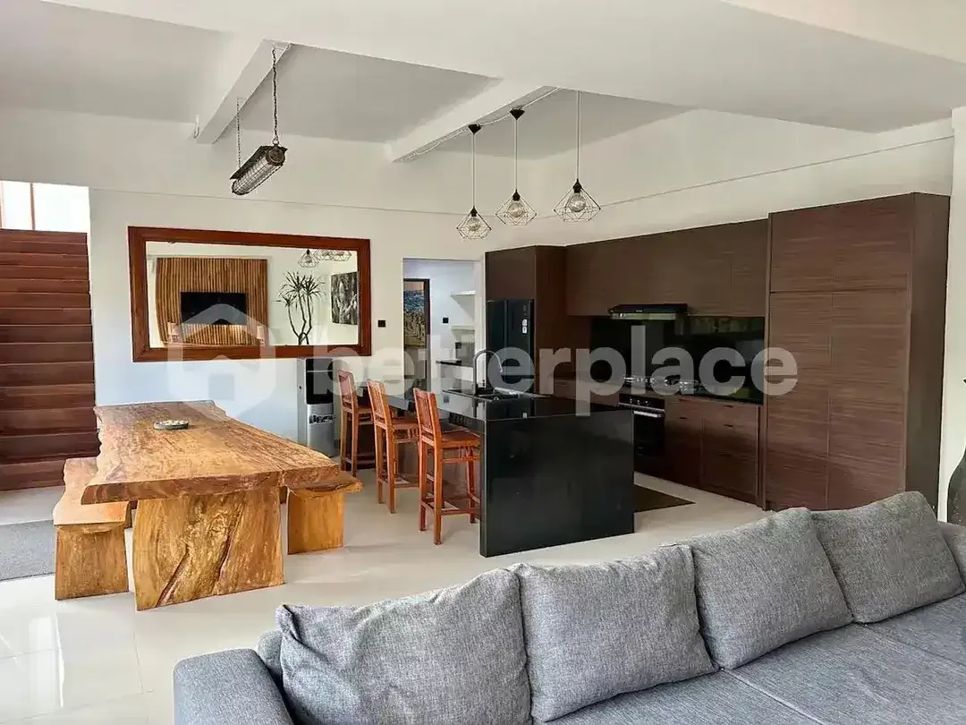 Impressive Six-Bedroom Residence in Seminyak Blending Enclosed Comfort with Open Tropical Elegance - Image 3 of 10