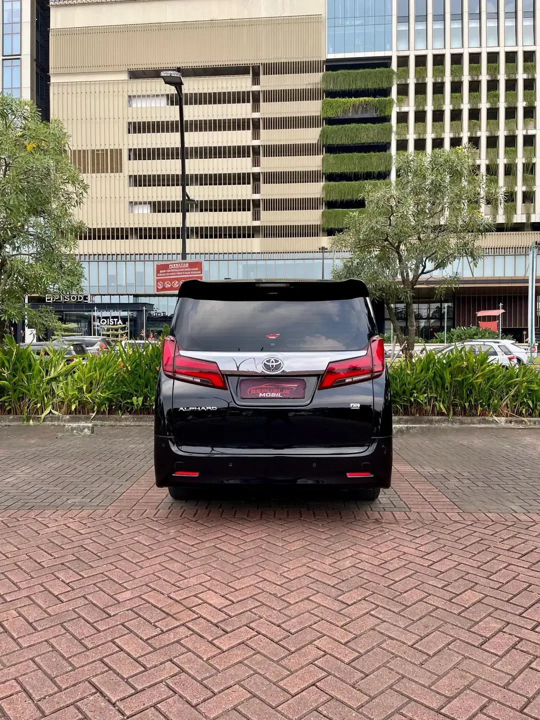 Toyota Alphard 2.5 G AT 2020 - Image 6 of 10