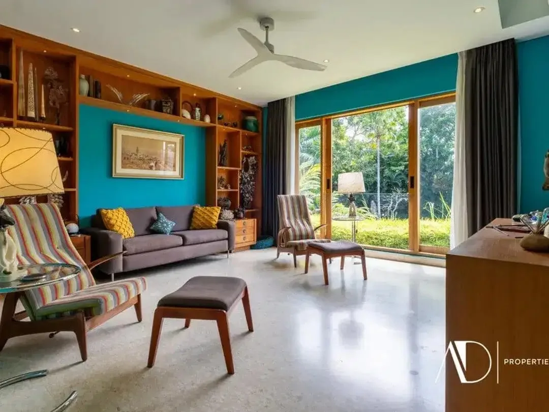 FREEHOLD | CONTEMPORARY TROPICAL ESTATE IN PERERENAN - Image 5 of 10