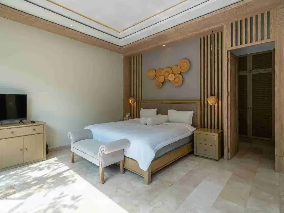 FREEHOLD Luxury Villa in Semer, kerobokan - Bali - Image 5 of 10
