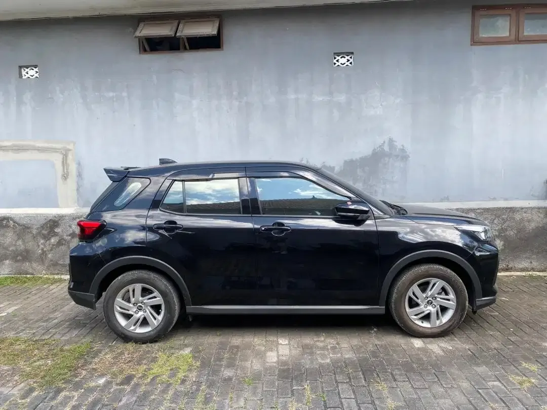 Daihatsu Rocky 1.2X Matic 2022 - Image 4 of 10